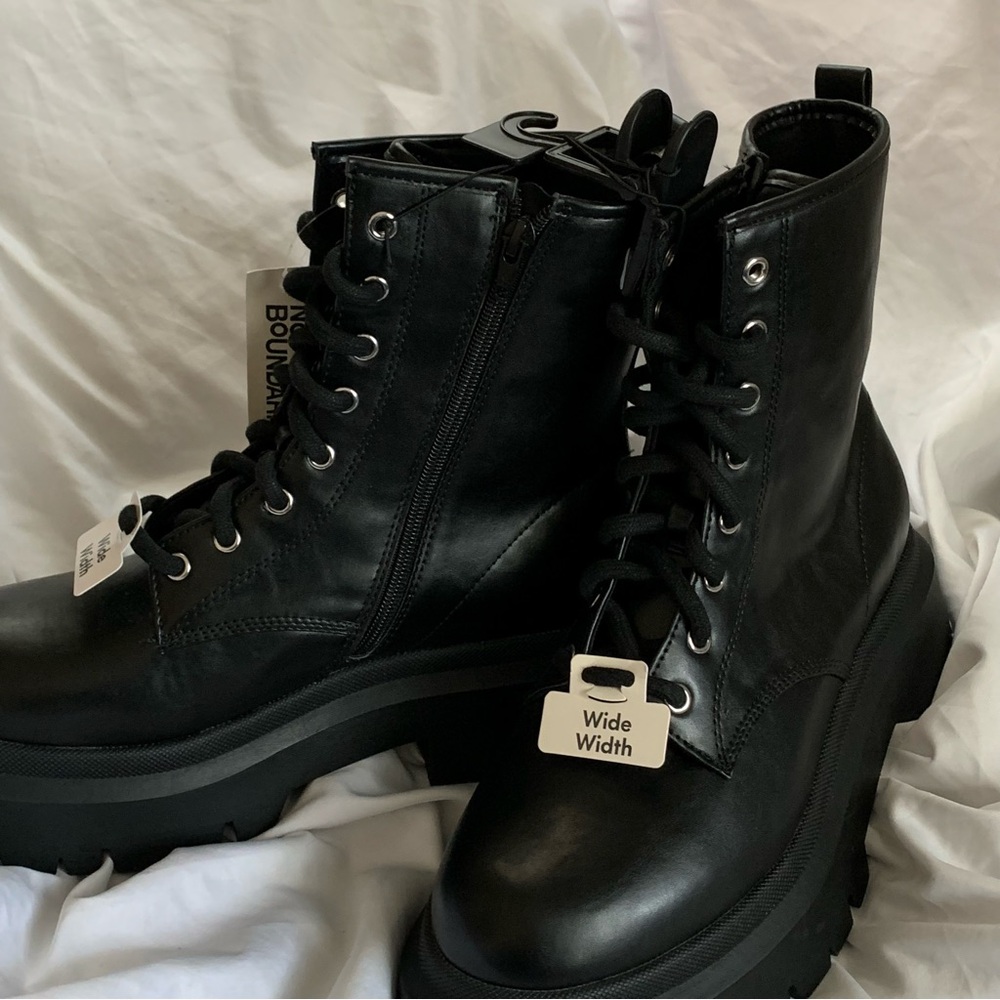 Combat Boots Black Platform Wide Lace Zip Chunky NWT No Boundaries 10 Wide - Picture 9 of 10